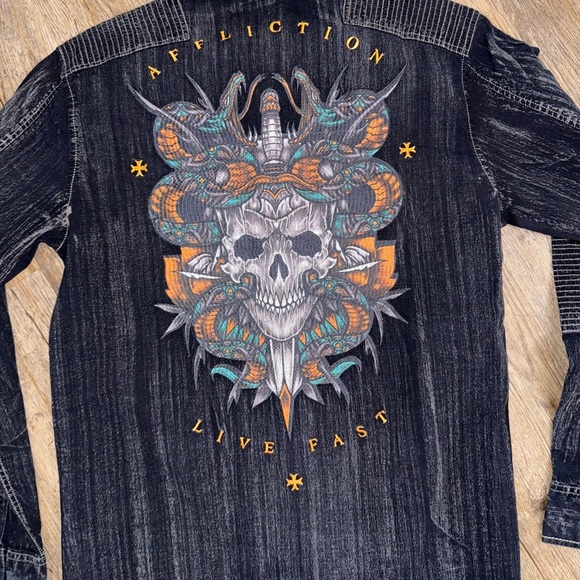 Affliction • Despise Washed Stretch Shirt - Picture 8 of 11
